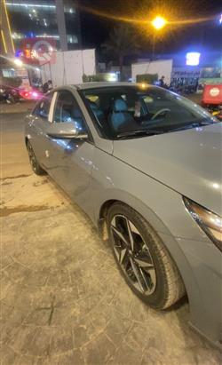 هیوندای ئەلەنترا